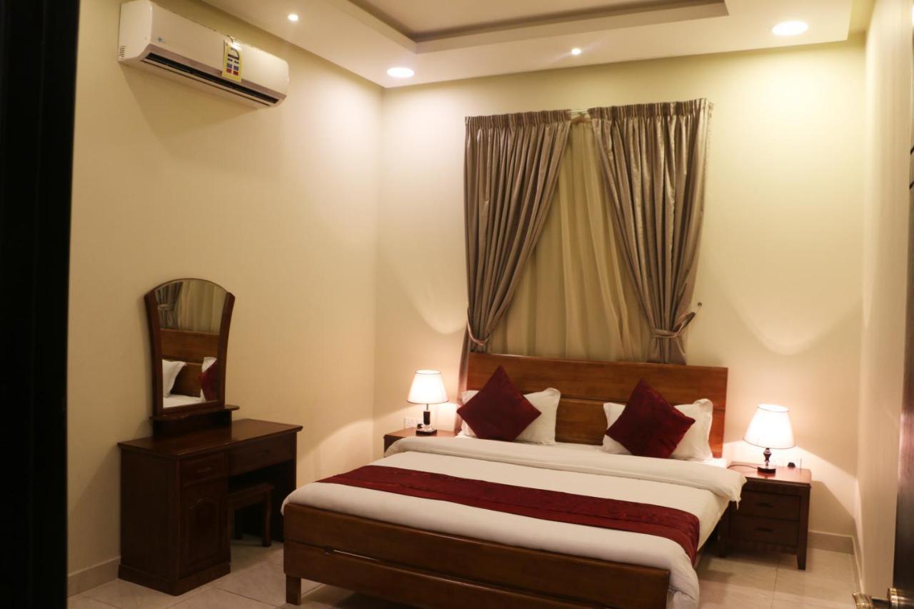 Ejaz Hotel Apartments Эр-Рияд Экстерьер фото